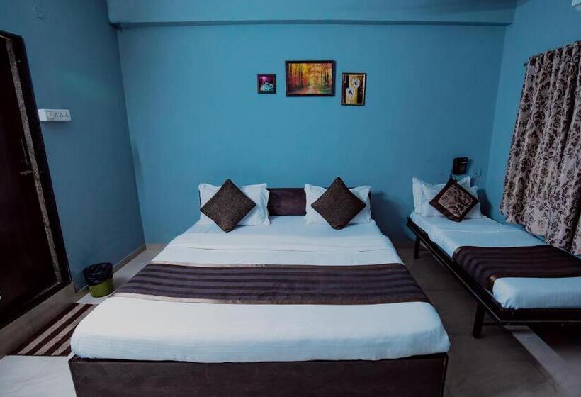 家庭间, Nova Hotel Star Palace