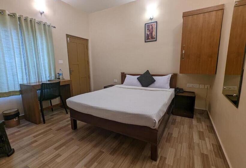 اتاق لوکس, Ayursakthi Riverdale