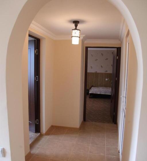 ２ベッドルームハウス, Guest House Dilijan Orran