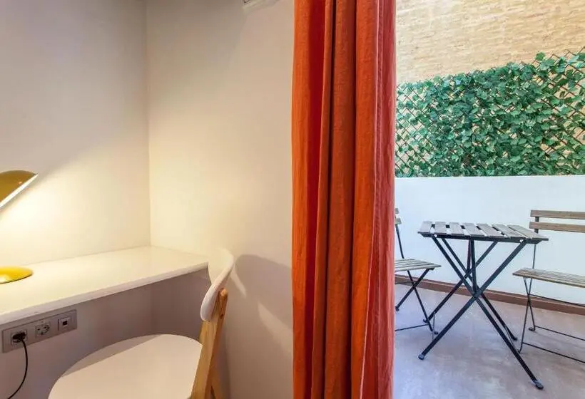 اتاق لوکس, City Garden Bed And Breakfast