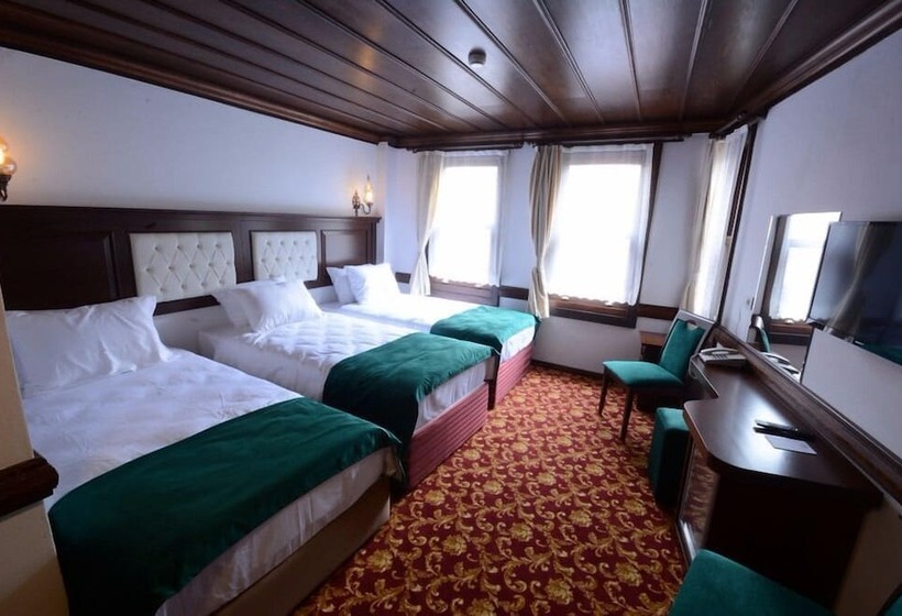 Dört Kişilik Standart Oda, Arslanlar Konağı