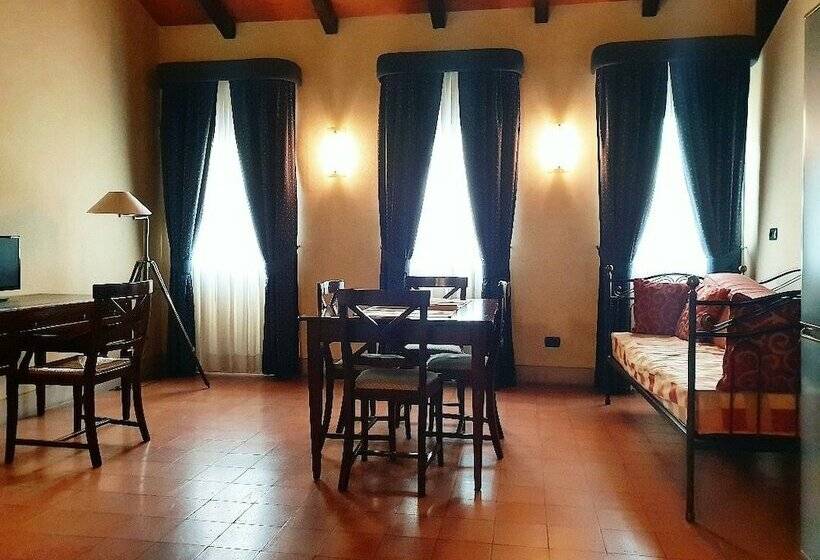 חדר סטנדרט, La Cantina