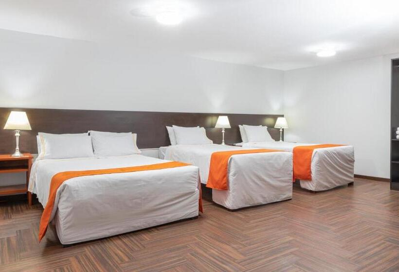 חדר סטנדרט לארבעה, Plaza San Antonio Arequipa