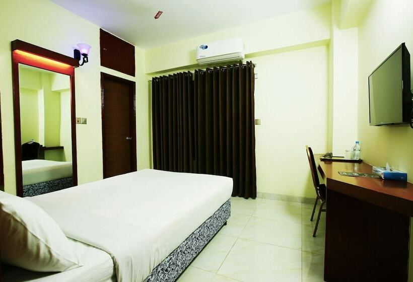 اتاق لوکس, Royal Beach Resort