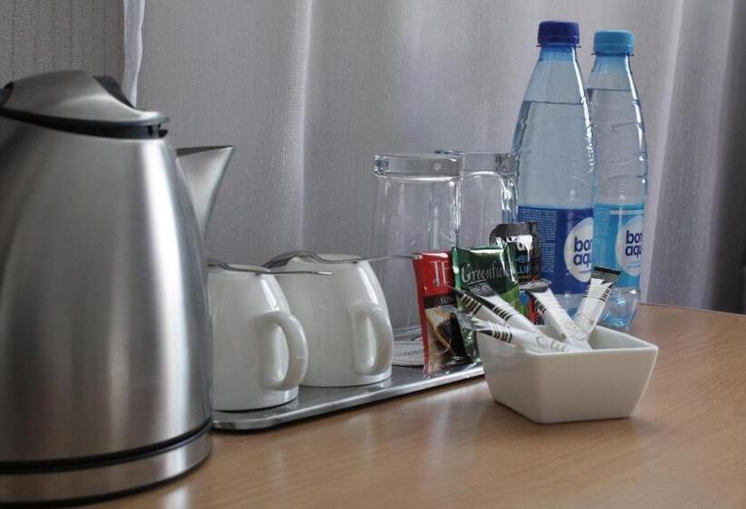 اتاق سوپریور یک تخته, Tourasia