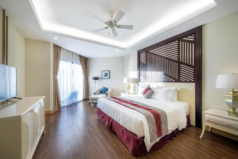 اتاق لوکس با چشم‌انداز دریا, Renaissance Hoi An Resort & Spa