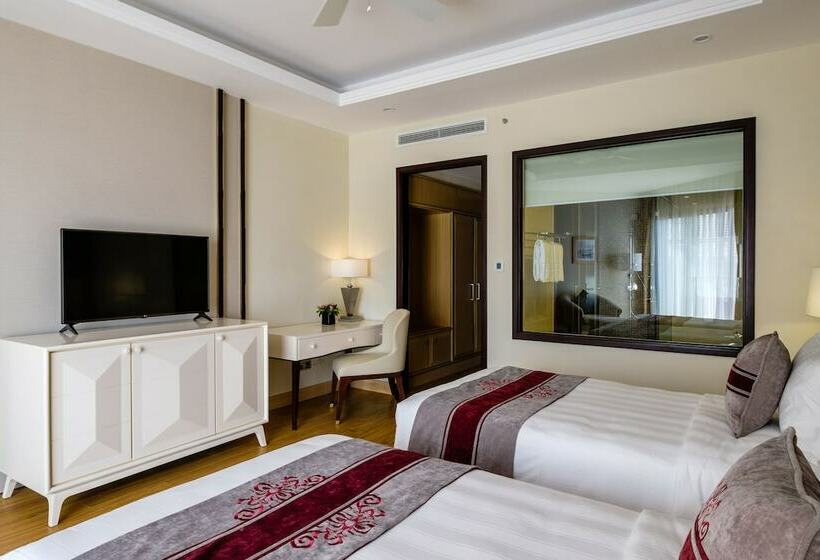 اتاق لوکس, Renaissance Hoi An Resort & Spa