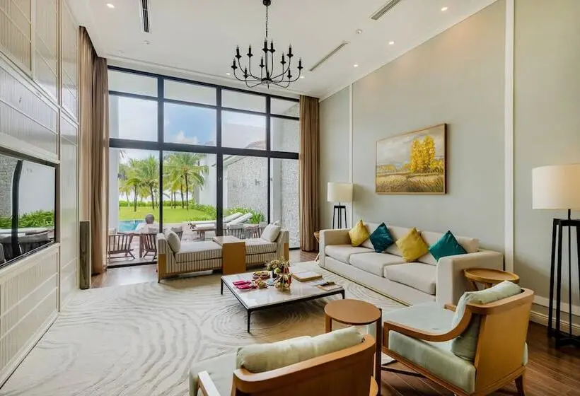 ویلای 3 خوابه, Renaissance Hoi An Resort & Spa