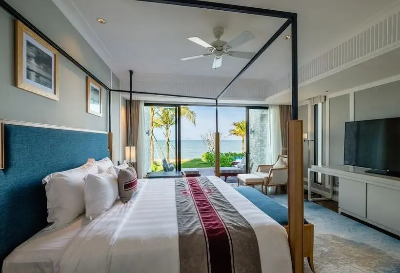 ویلای 3 خوابه, Renaissance Hoi An Resort & Spa