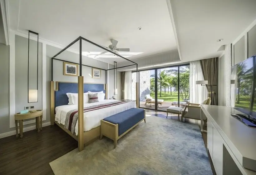 ویلای 3 خوابه, Renaissance Hoi An Resort & Spa