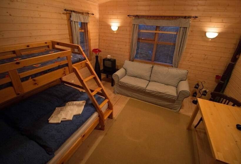 اتاق خانوادگی با سرویس بهداشتی مشترک, Alfasteinn Country Home Guesthouse