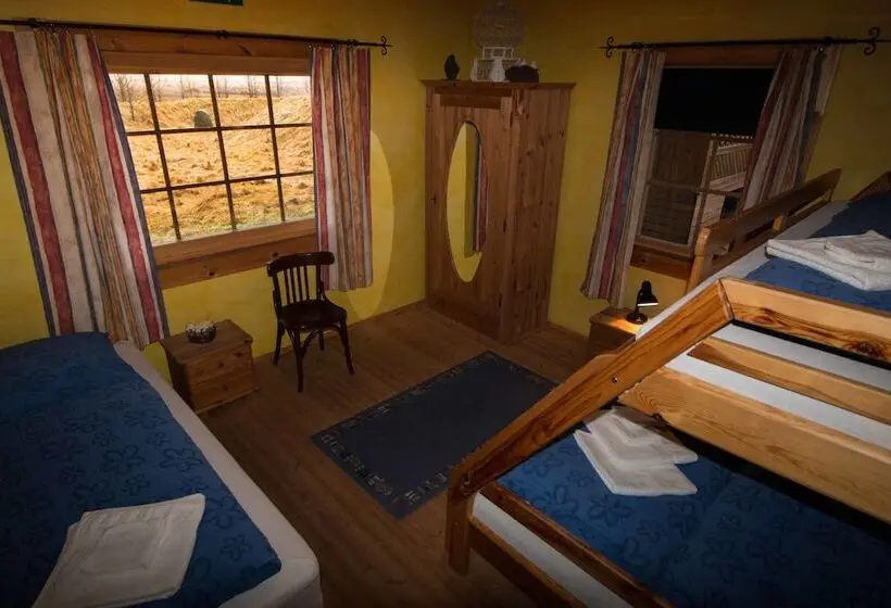 اتاق خانوادگی با سرویس بهداشتی مشترک, Alfasteinn Country Home Guesthouse
