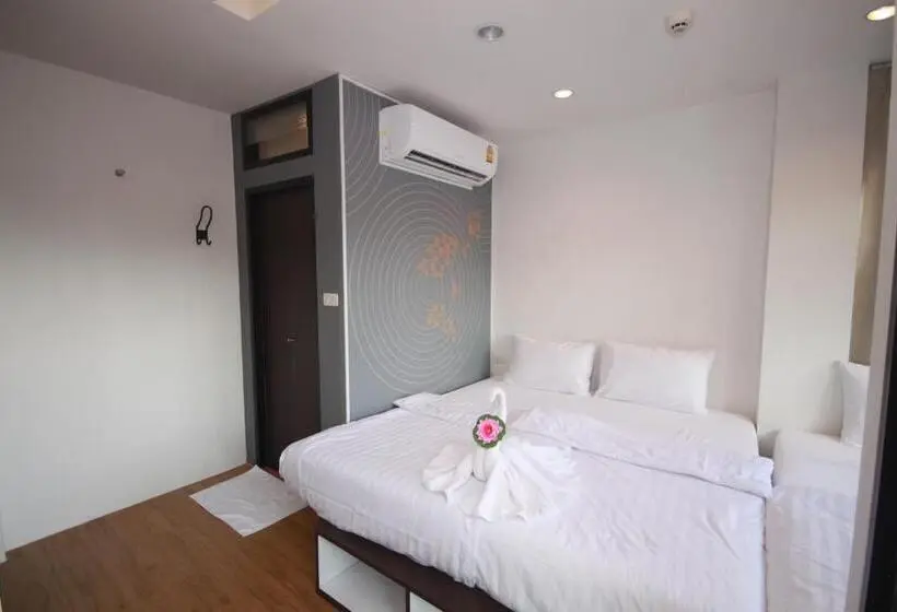 اتاق استاندارد سه نفره, Darin Hostel