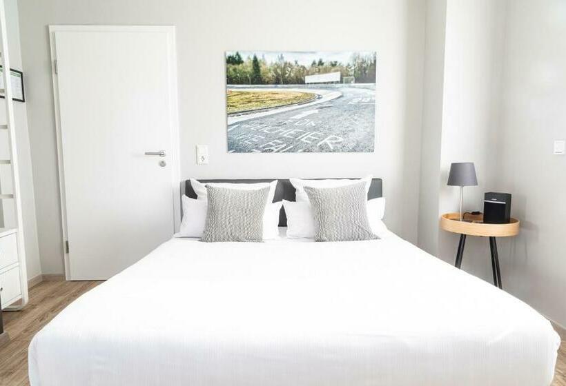 Номер Deluxe, Apex Nürburg