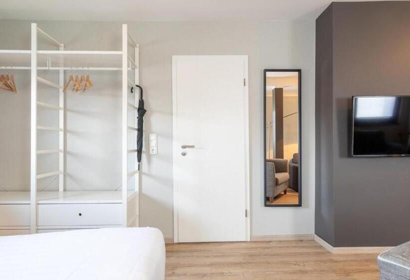 Полулюкс Повышенной Комфортности, Apex Nürburg