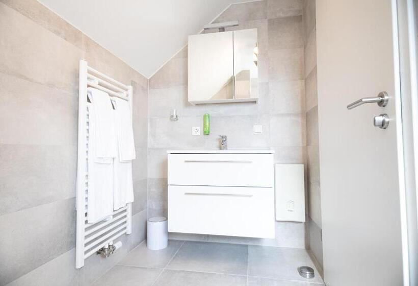 Люкс, Apex Nürburg