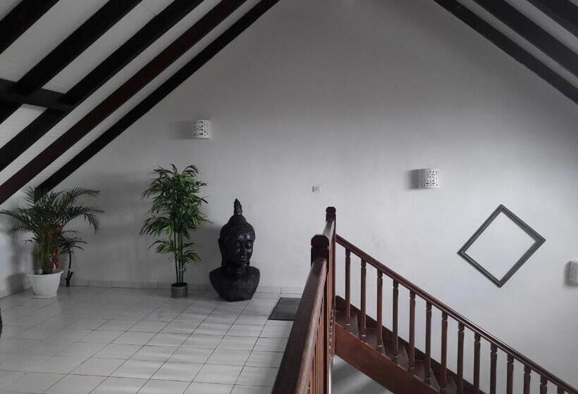 اتاق استاندارد, Hostellerie Des Châteaux