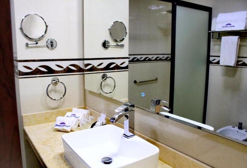 اتاق سوپریور, Howard Johnson Ciudad Del Este