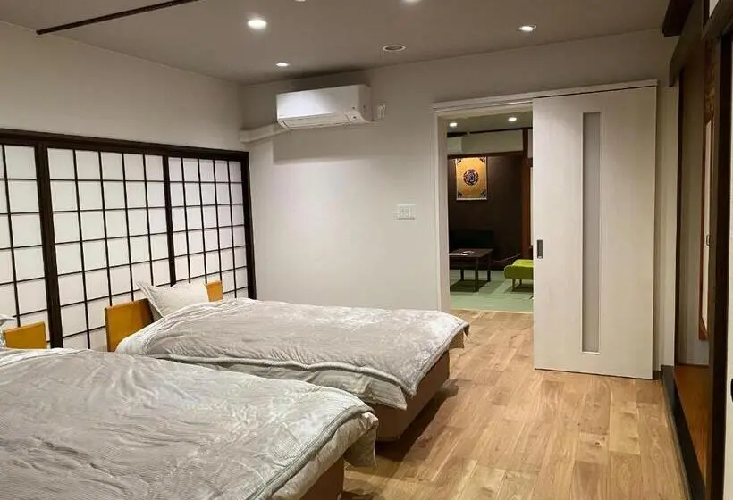 Sviitti Vuoristonäkymä, Okutsu Onsen Komeya Club