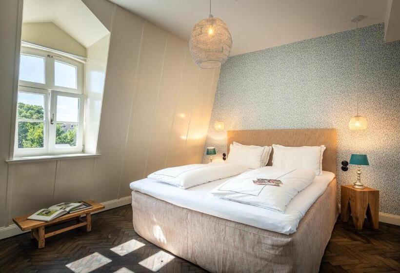 Номер Superior, Renthof Kassel