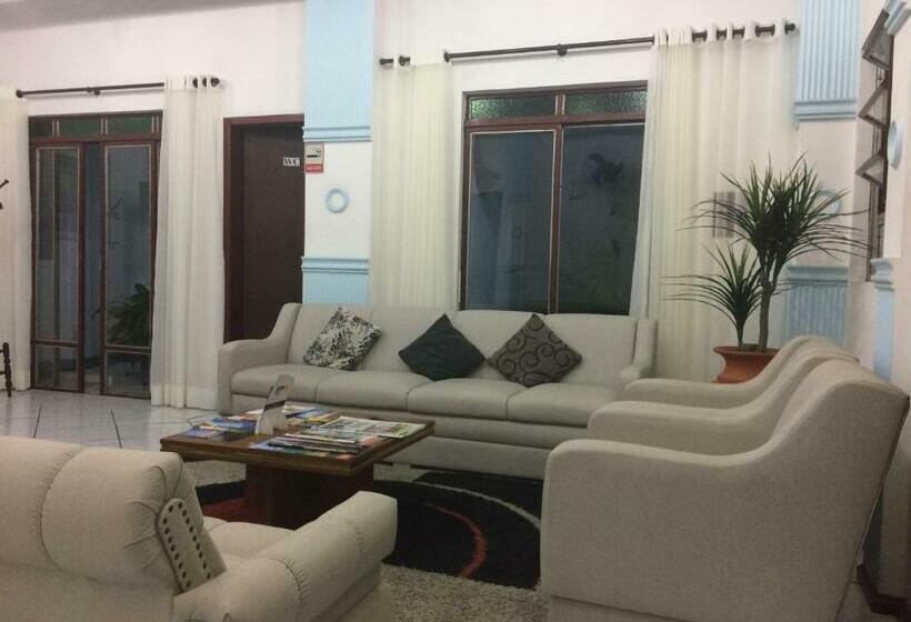 싱글 디럭스 룸, Tourist Araranguá