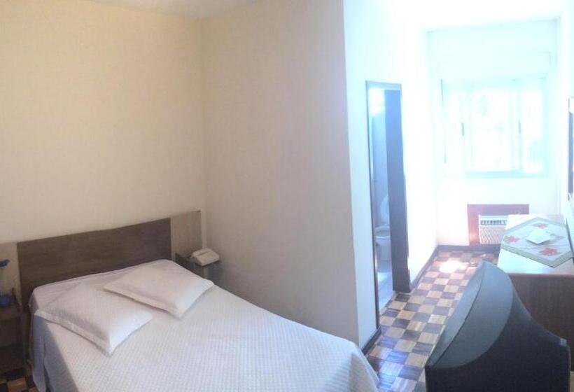 싱글 디럭스 룸, Tourist Araranguá