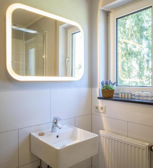 Номер Стандарт с Балконом, Landhotel Eifellust