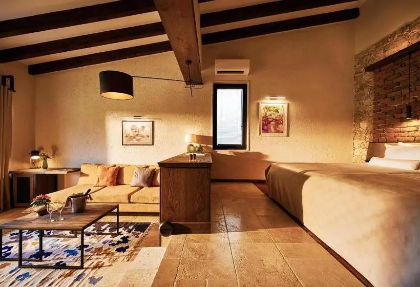 スーペリアースイート, Zornitza Family Estate Relais & Chateaux