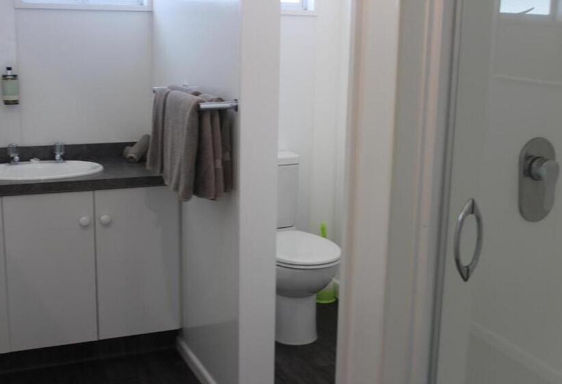 شقة غرفة واحدة, Riverlea Motel
