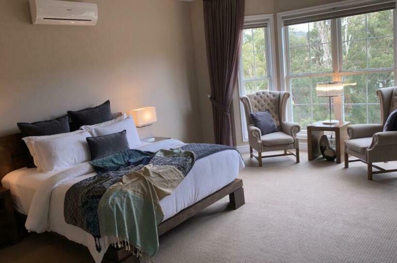 带大床的标准间, Kerami Manor & Day Spa