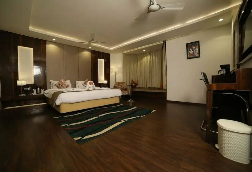 Sviitti, 5 Flowers Ananta Elite, Kota