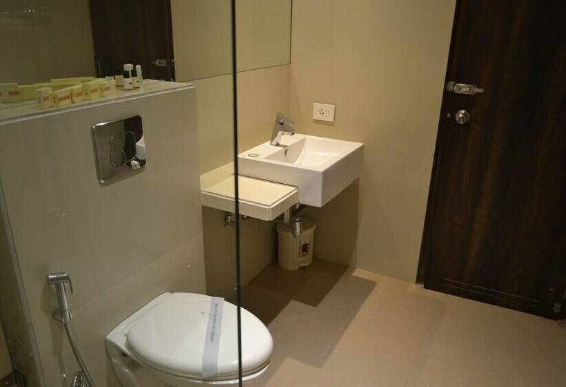 Номер Deluxe, 5 Flowers Ananta Elite, Kota