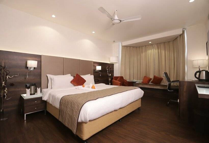 اتاق لوکس, 5 Flowers Ananta Elite, Kota