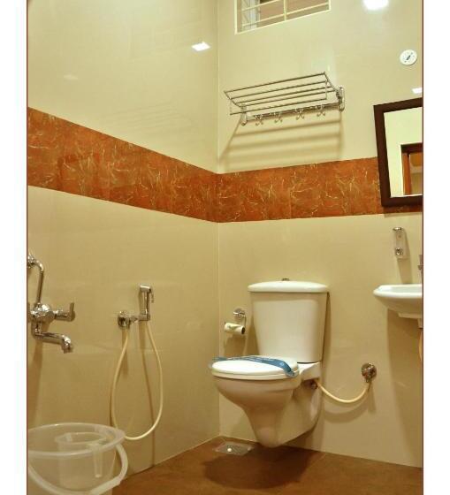 Quarto Quádruplo Estandar, Gvs Residency