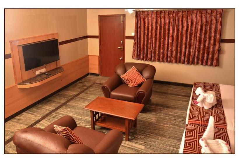 Quarto Quádruplo Estandar, Gvs Residency