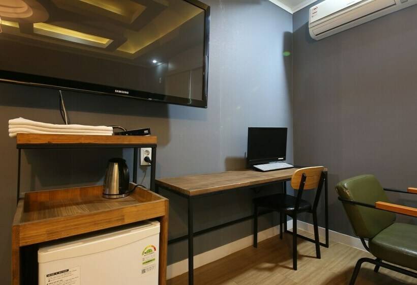 غرفة قياسية, Instar Hotel Yangsan