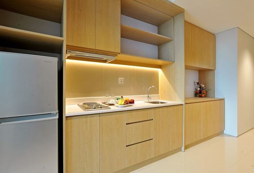 סטודיו סטנדרט, מיטה זוגית, Midtown Residence Surabaya