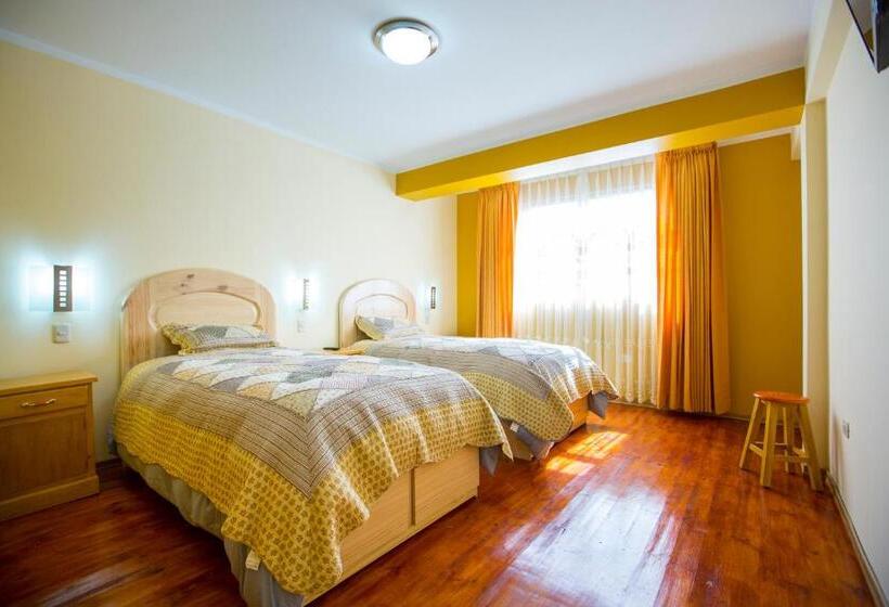 اتاق استاندارد با چشمانداز, Morales