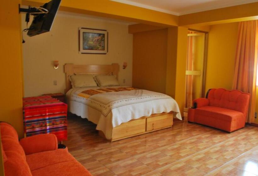 اتاق استاندارد سه نفره, Morales