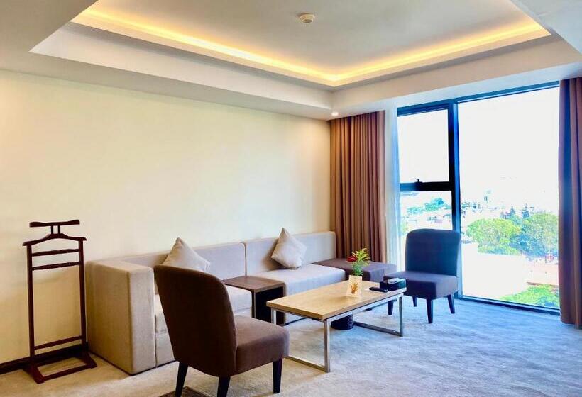 سوییت جونیور, Muong Thanh Luxury Buon Ma Thuot