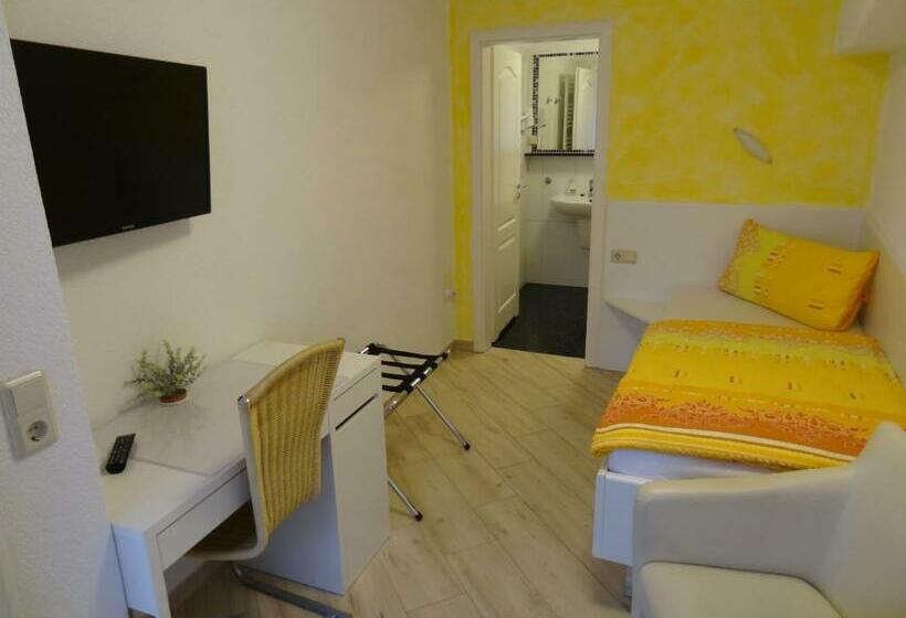 スタンダードシングルルーム, Und Pension Am Burchardikloster