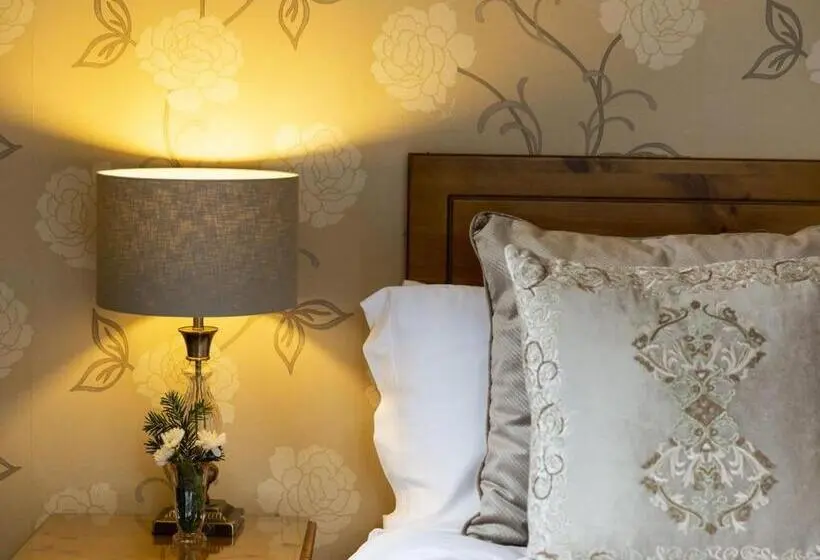 Basic-huone, Lake House B&b