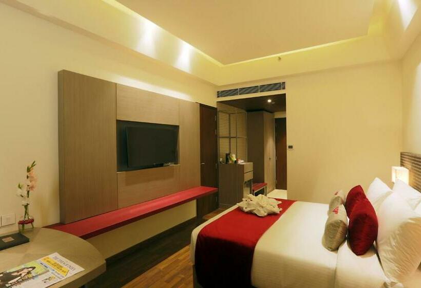 جناح غرفتين نوم, Ramada By Wyndham Lucknow Hotel And Convention Center