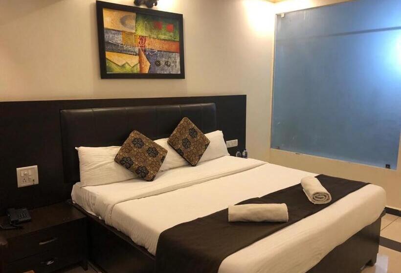 Habitació Deluxe Llit King, Maitree