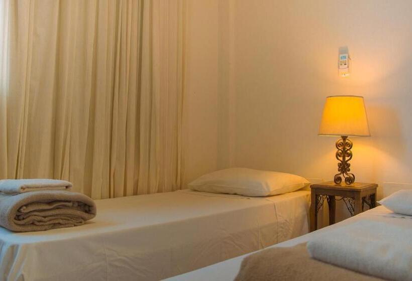 غرفة كومفورت ثلاثية, Solar Dos Tchuccos