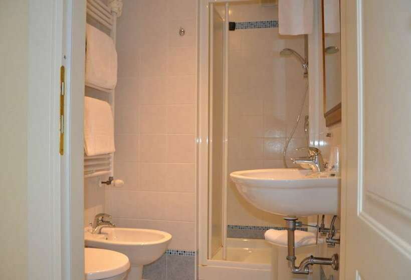 اتاق اکونومی, B&b Le Marie