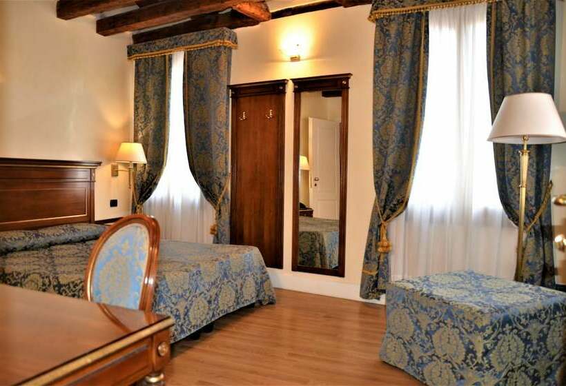 اتاق استاندارد با چشم‌انداز, B&b Le Marie