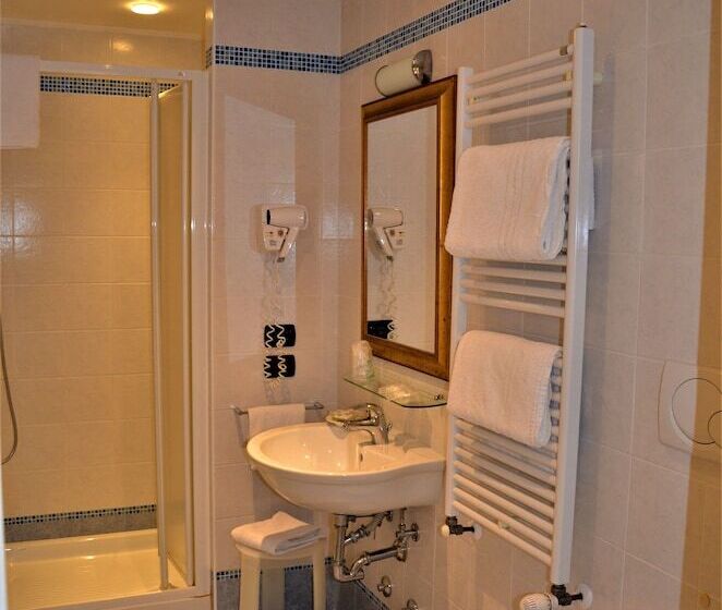 اتاق استاندارد با چشم‌انداز, B&b Le Marie