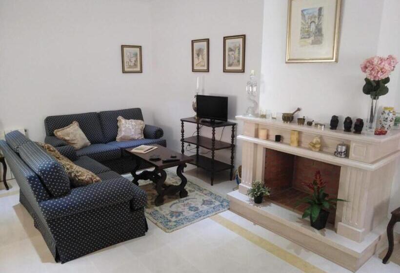 סטודיו סטנדרטי נוף לגינה, Pegada Real