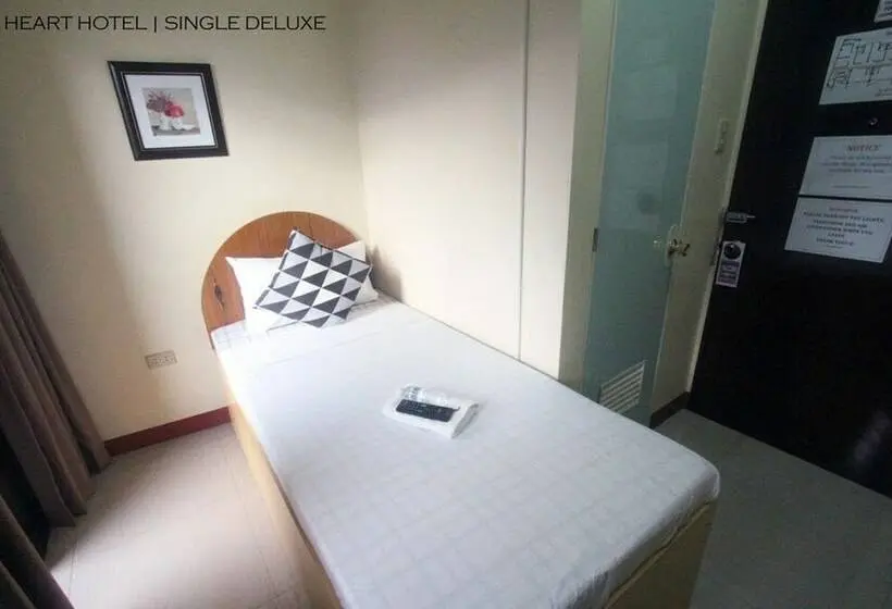 Deluxe Yhden Hengen Huone, Heart Hotel And Services